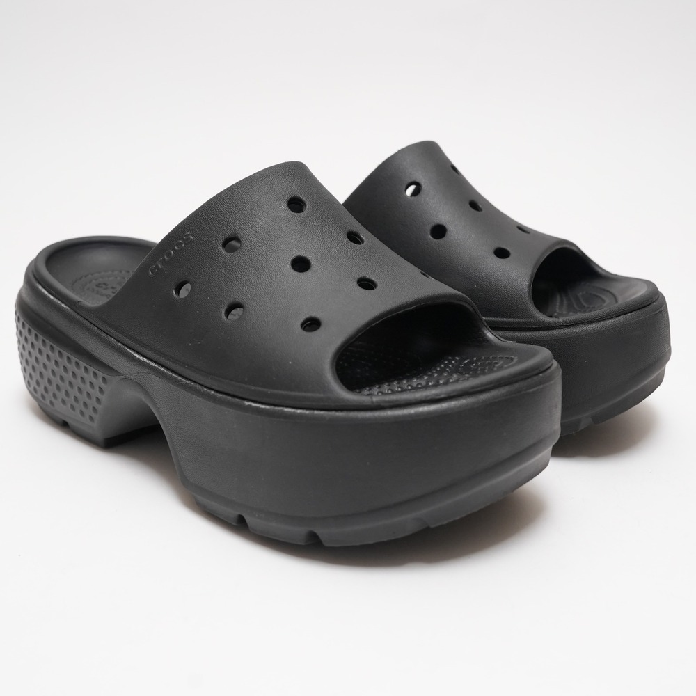 CROCS Women's Black Platform Sandals - Picture 4 of 14